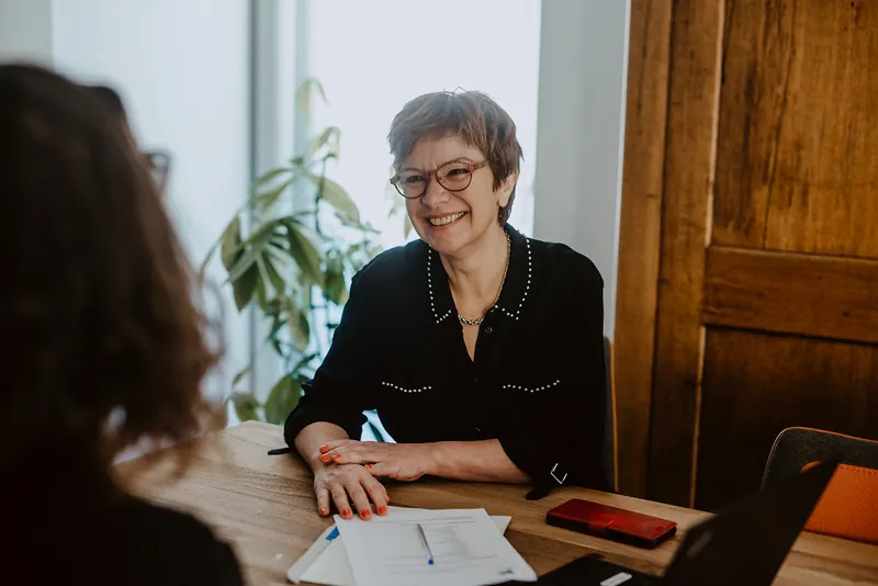 Sabine Huc en rendez-vous avec une cliente